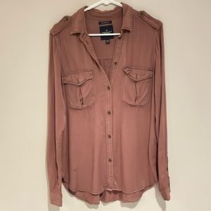 American Eagle Mauve Button Down Shirt